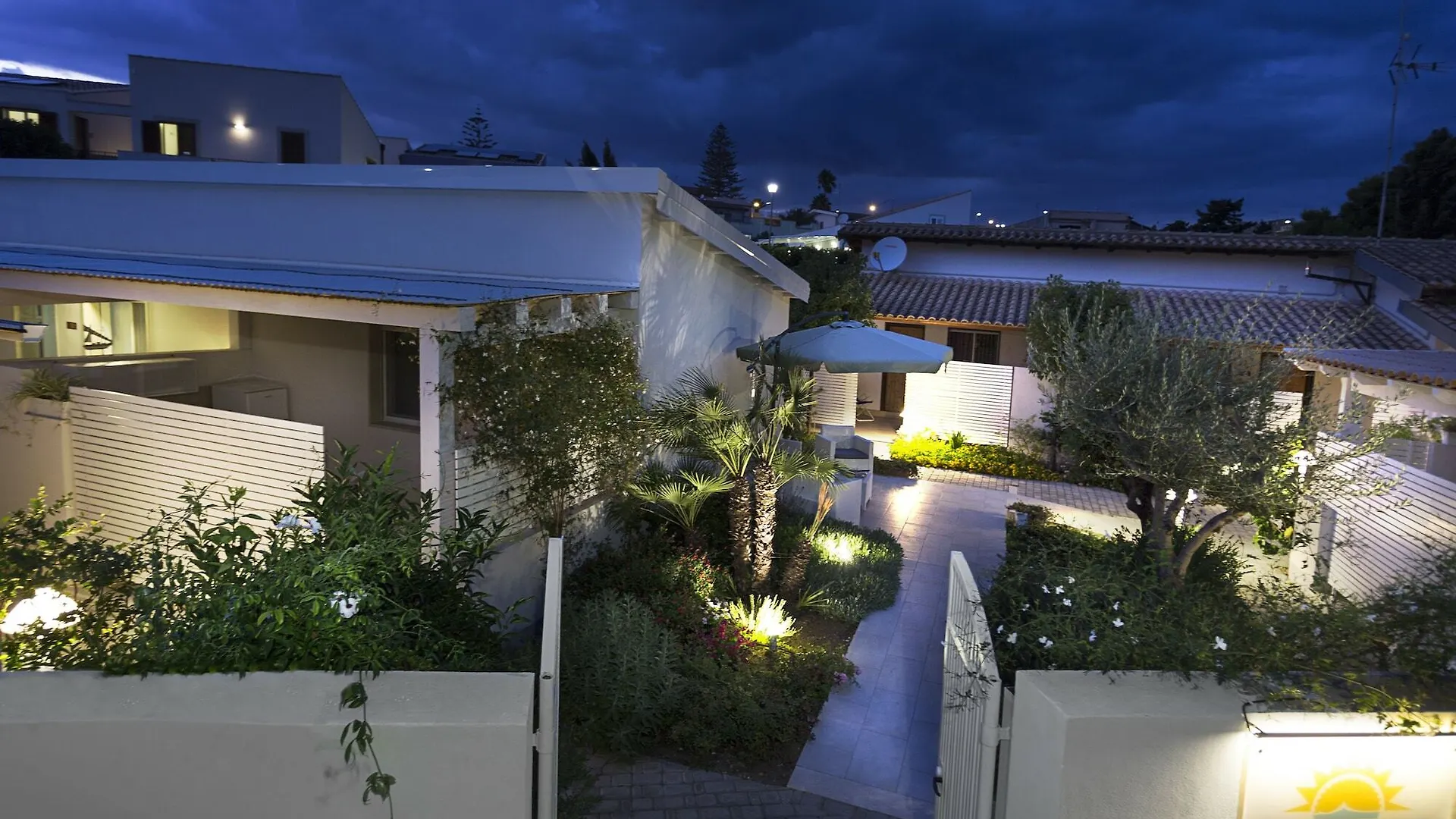 Апартаменты Angelsa - Holiday Accommodation Модика